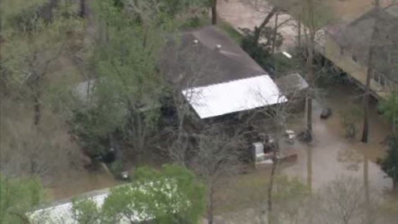 Flood victims waiting for relief in Kingwood